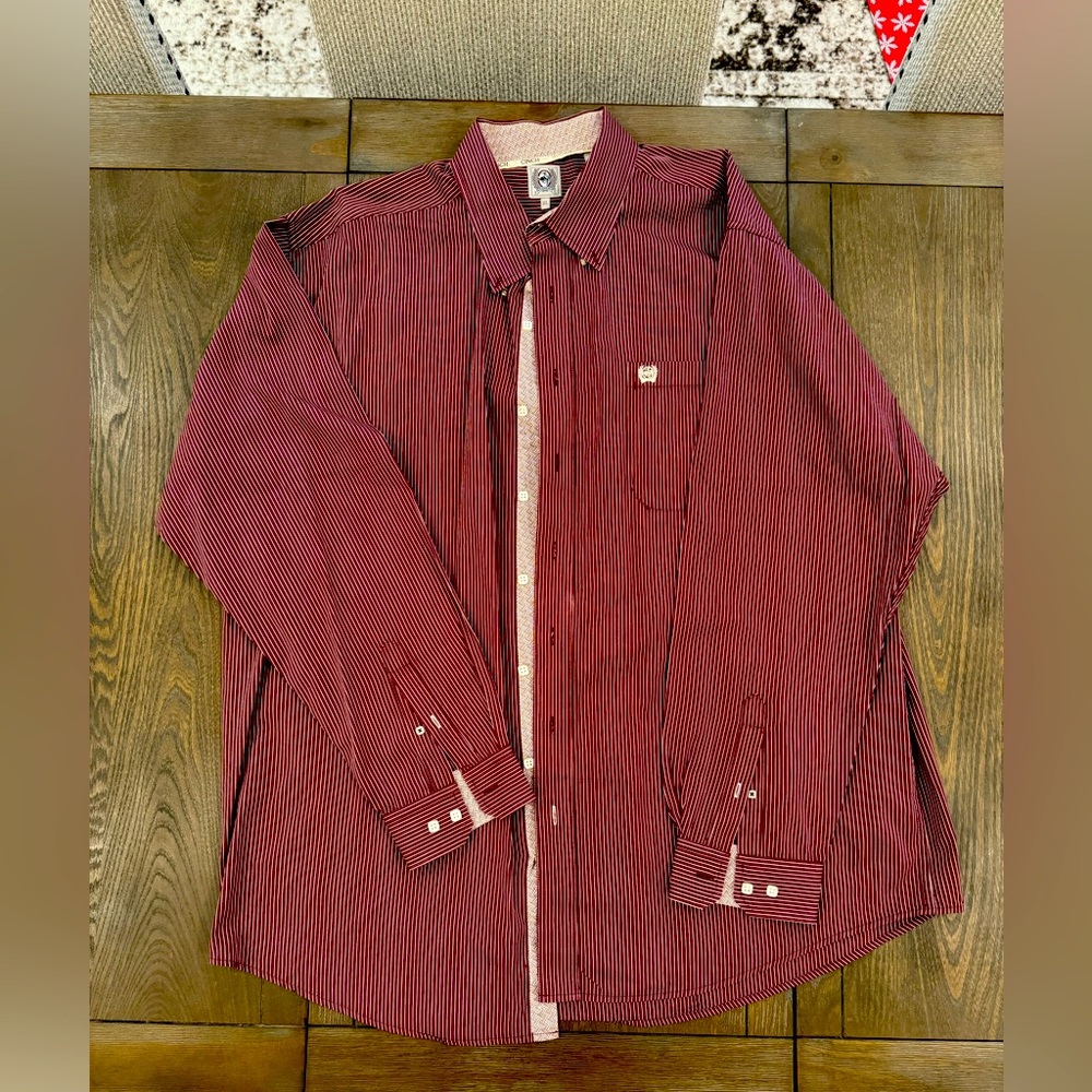 Men’s Cinch long sleeve button down shirt, XL, maroon/white stripe